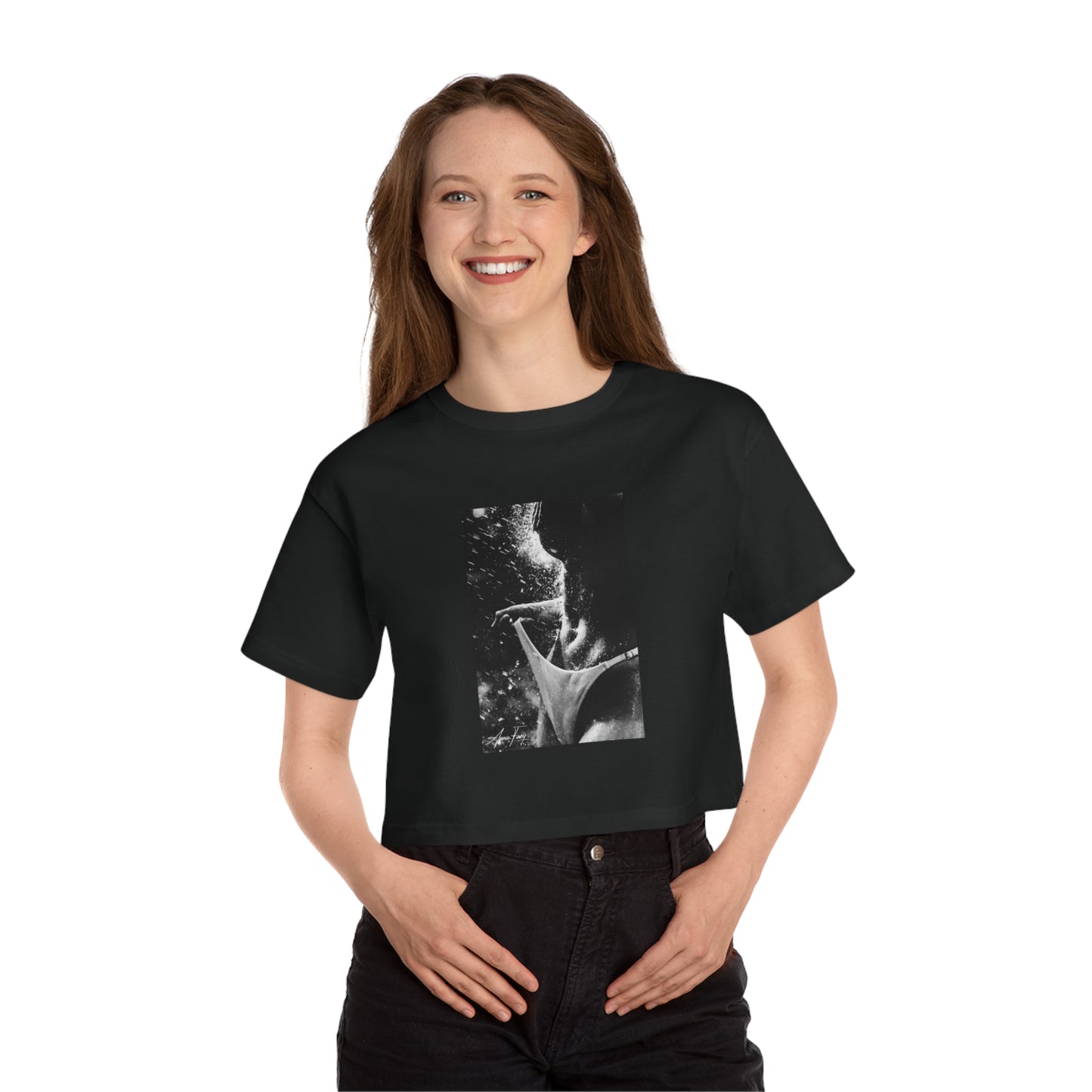 Anna Fury Exclusive Women's Heritage Cropped T-Shirt | Wet Below