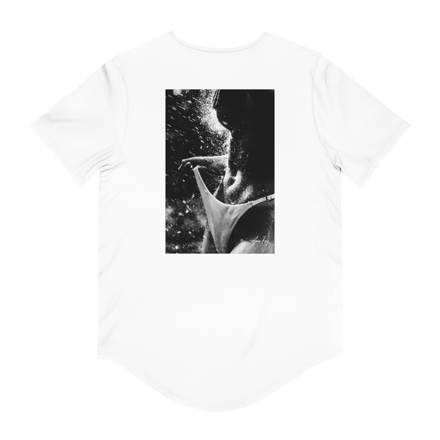 Anna Fury Exclusive Men’s Curved Hem Tee |